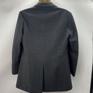 Kinloch Scotland men’s dark gray overcoat dark gray